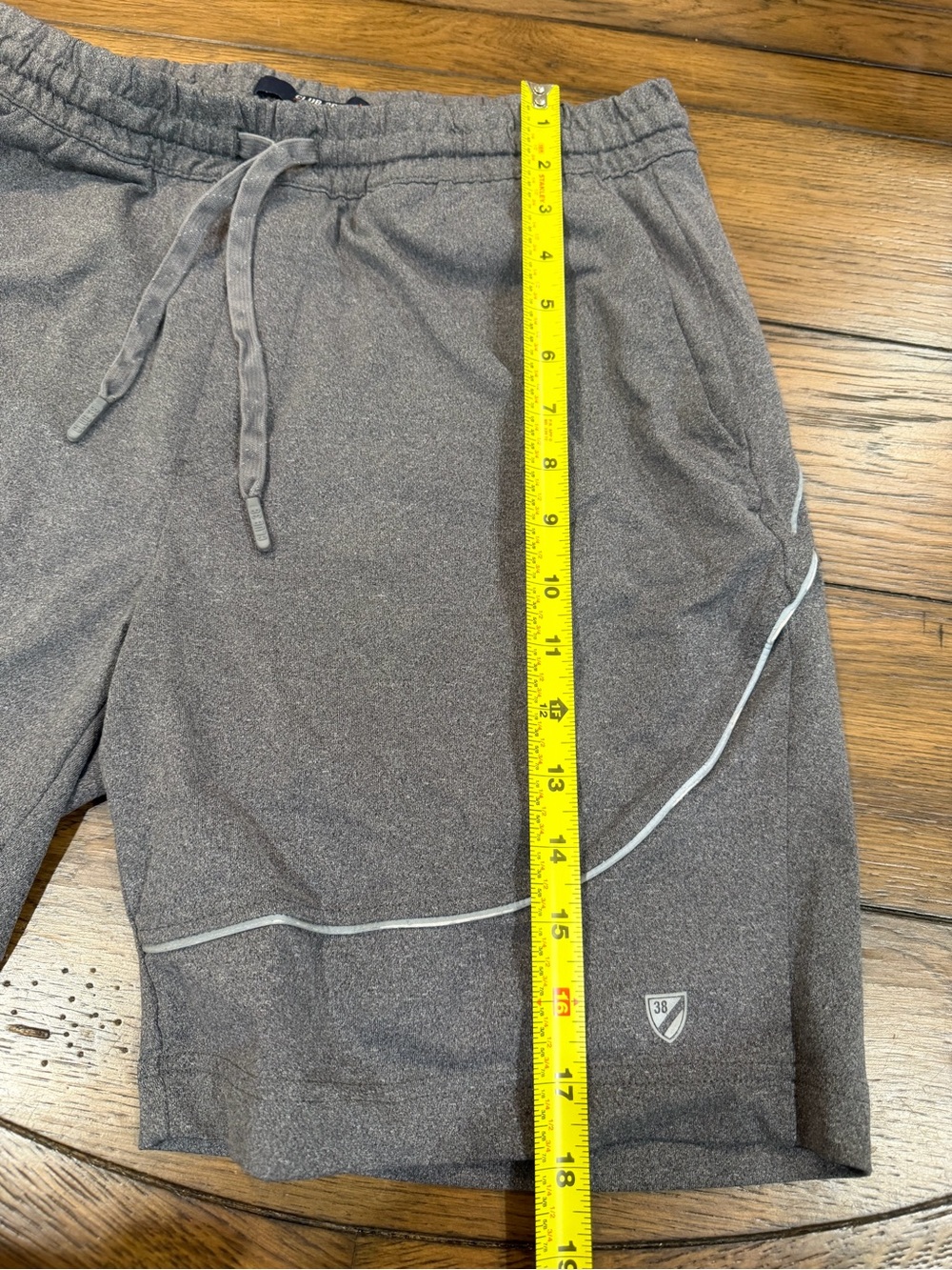 Daniel Cremieux Heather Gray Athletic Drawstring Shorts - Picture 6 of 7